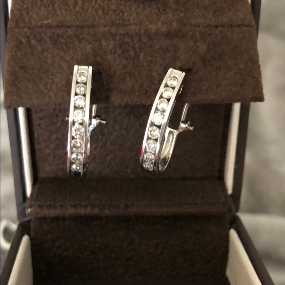 Diamond earrings